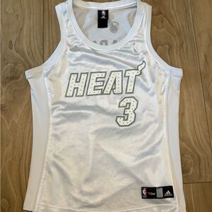 Adidas Dwyane Wade #3 Miami Heat
"White Hot" basketball jersey